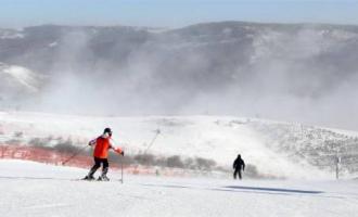 冰雪产业规模冲向万亿级：资本热情高涨，消费市场如何跟上