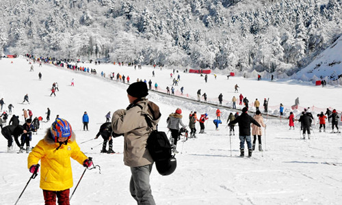 河南王屋山室外滑雪场