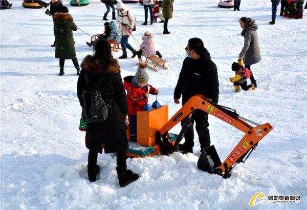 阿勒泰市桦林·冬奥冰雪季开园4