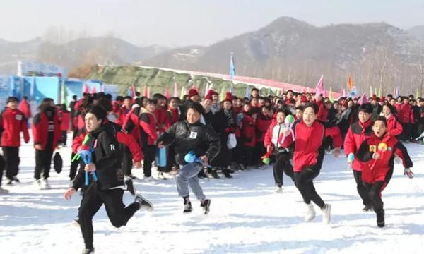 规范有序 冰雪发展走上快车道