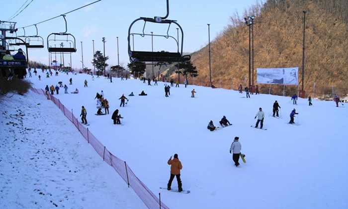 室外滑雪场