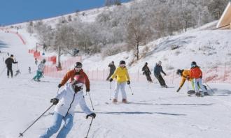 今年河北省将高标准举办省市县第四届冰雪运动会