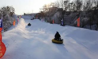 小型滑雪场没有压雪机怎么办？